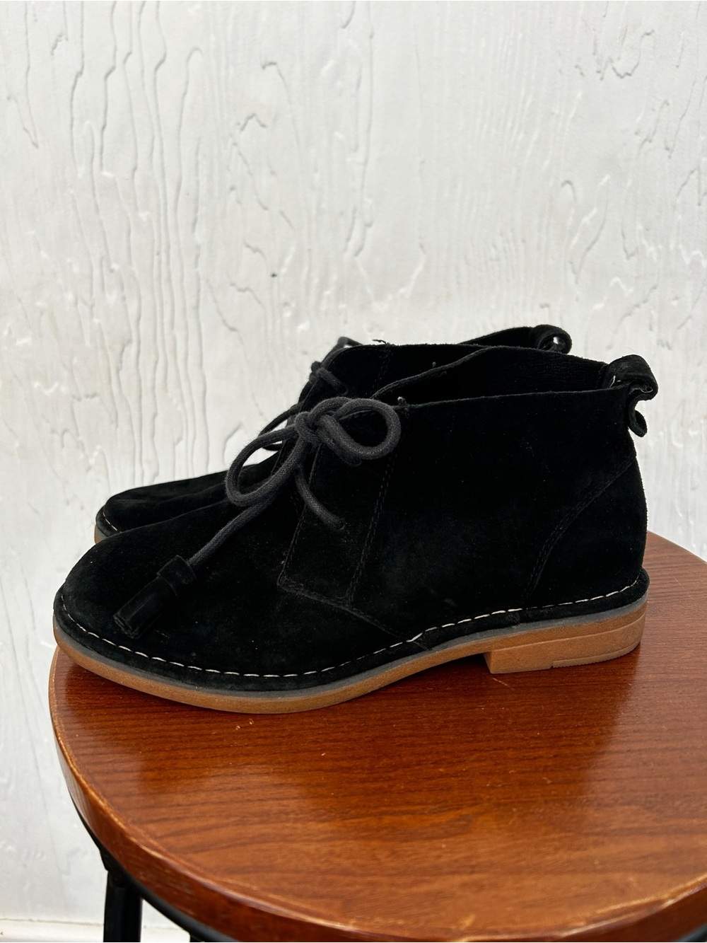 HUSH PUPPIES Cyra Catelyn Black Suede Chukka Boot Size 6